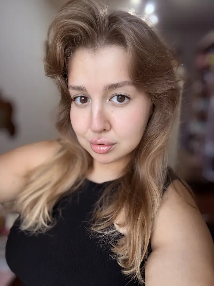 Полина