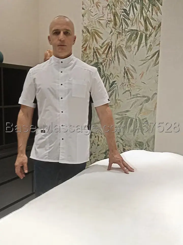Роман 