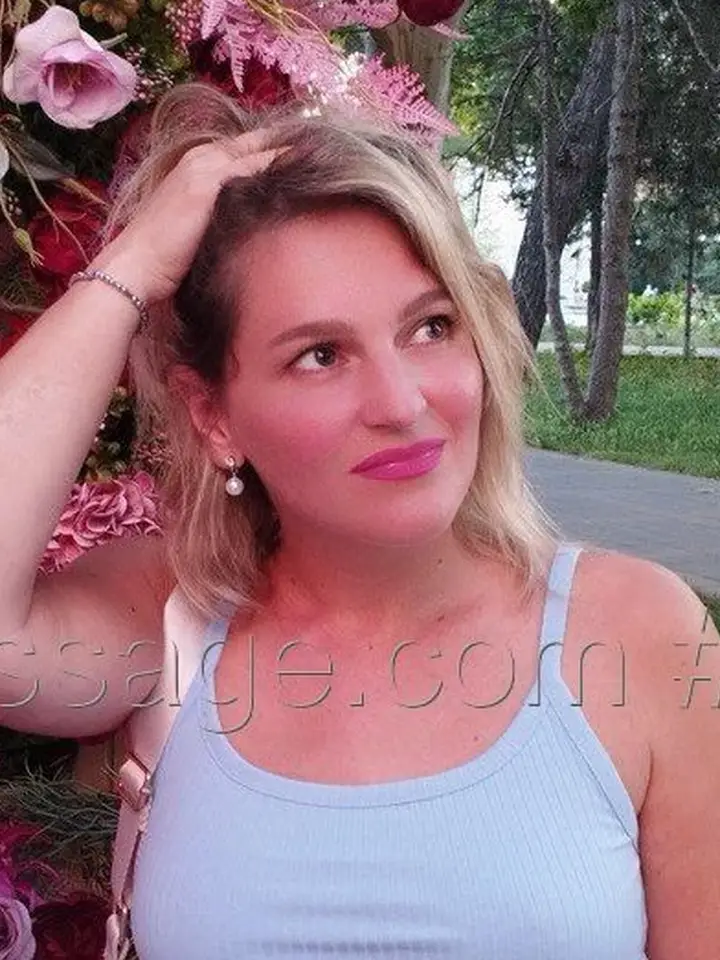 Елена — массажистка, Анапа