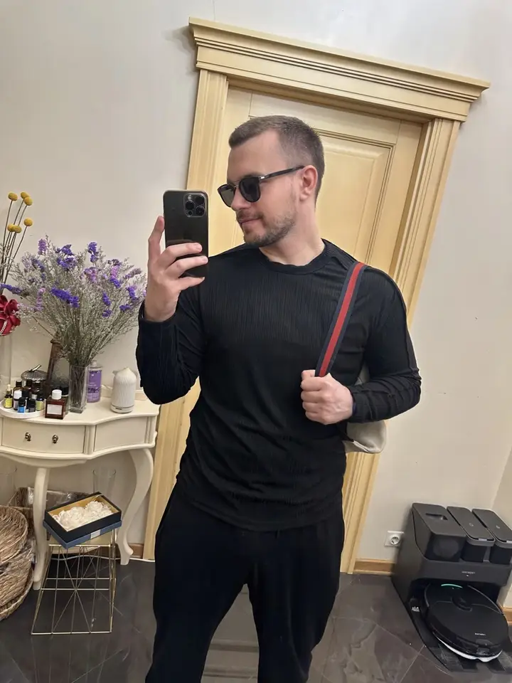 Александр