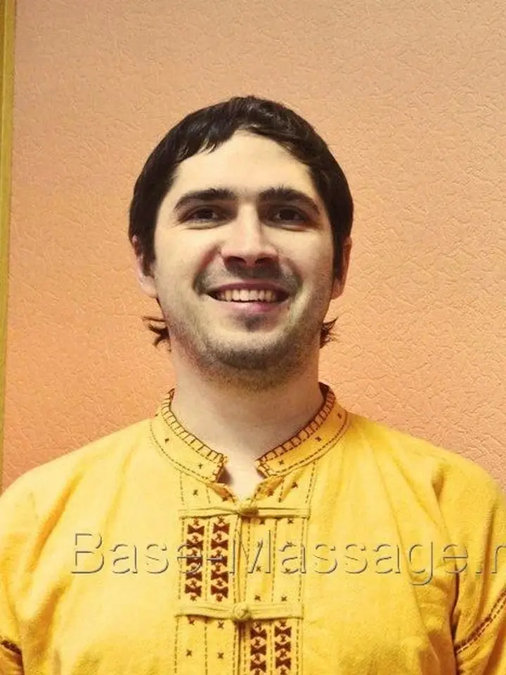 Валентин Юрьевич — массажист, Екатеринбург, м. Динамо