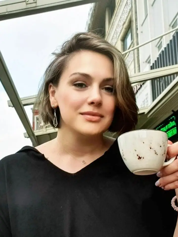 Яна