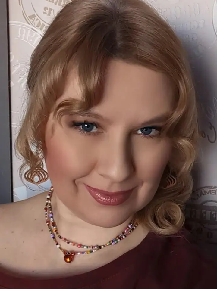 Яна