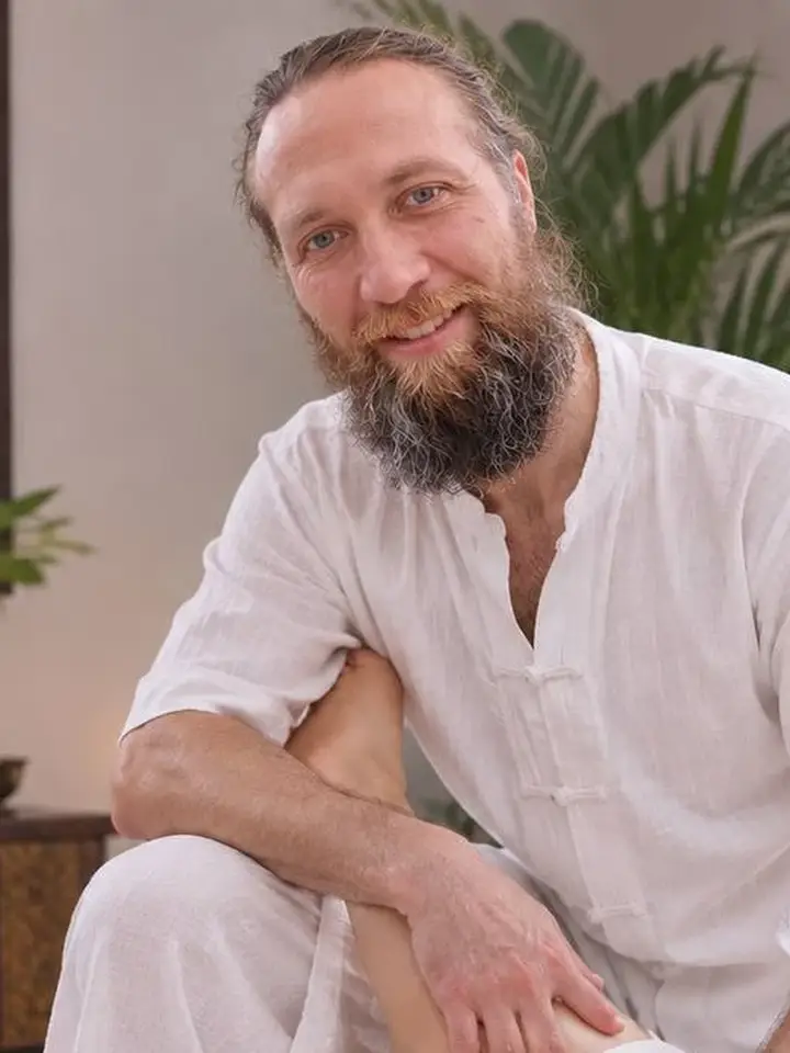 Андрей Massage Therapy & Sound Healing — массажист, Санкт-Петербург, м. Горьковская