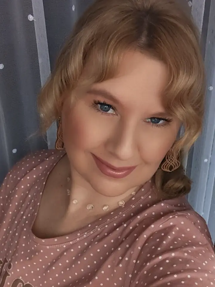 Яна