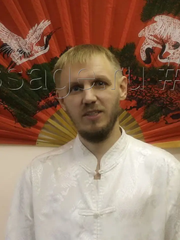 иван менщиков — массажист, Челябинск