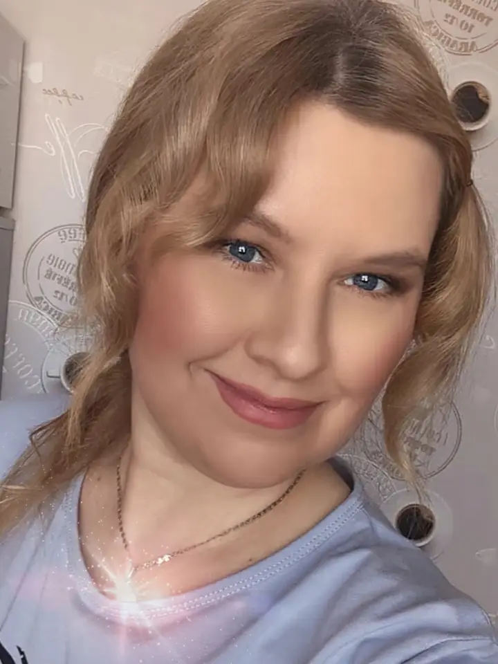 Яна