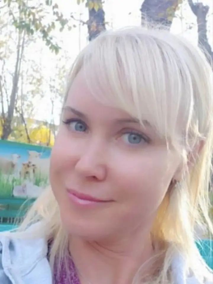 ЕЛЕНА — массажистка, Екатеринбург, м. Уральская