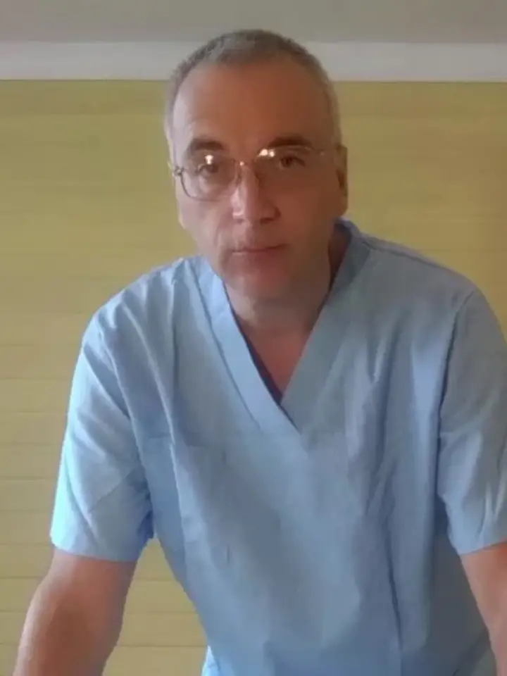 Андрей — массажист, Чехов