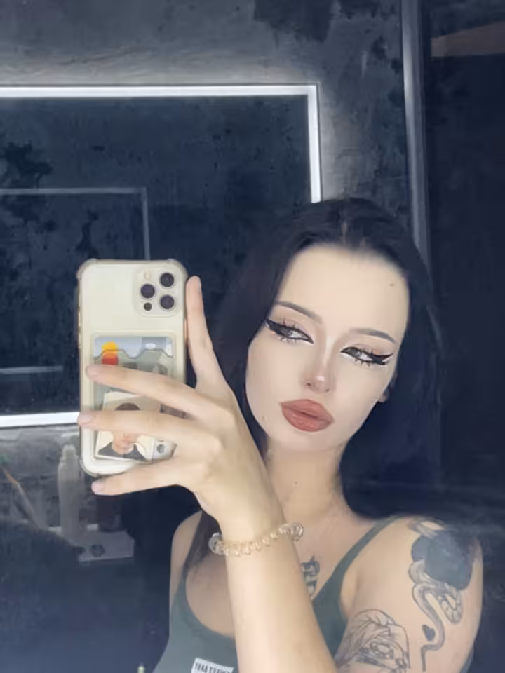 Ася