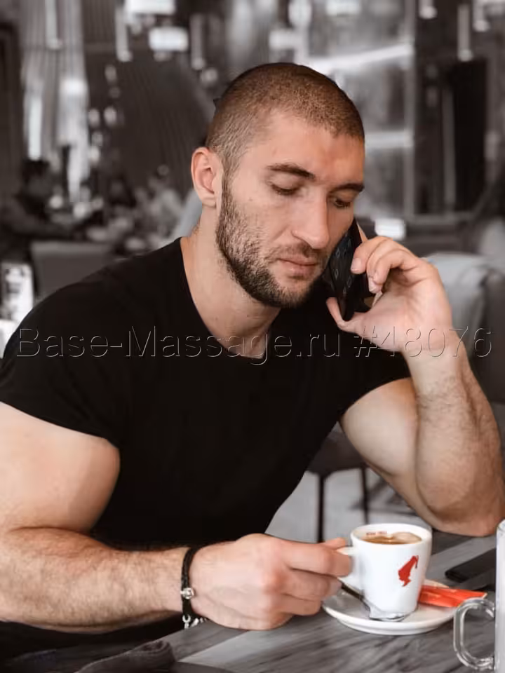Максим