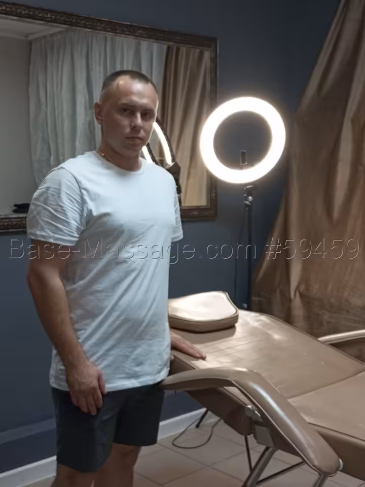 Александр Белобарсов