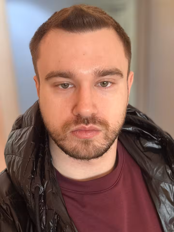 Александр
