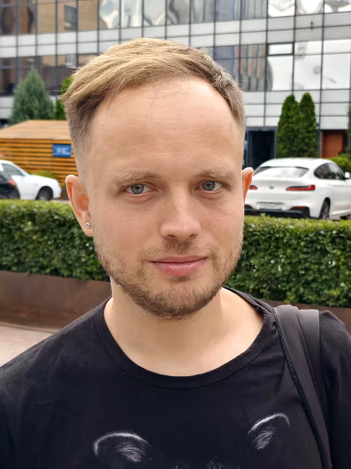 Александр
