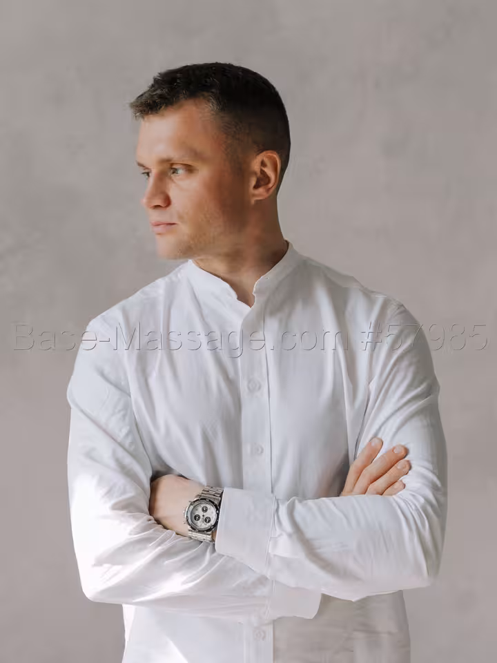 Александр