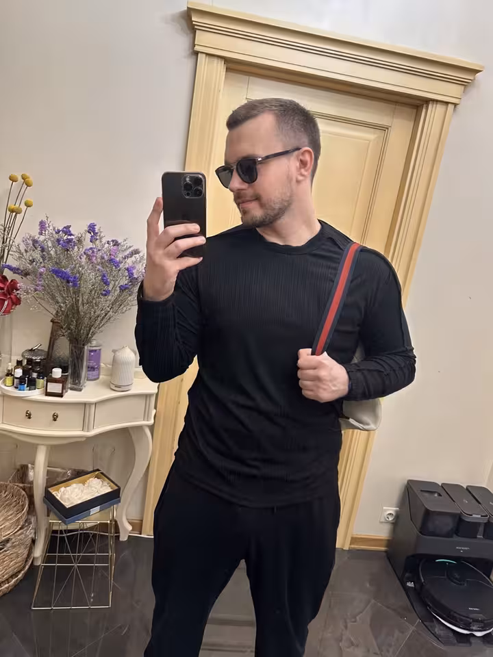 Александр