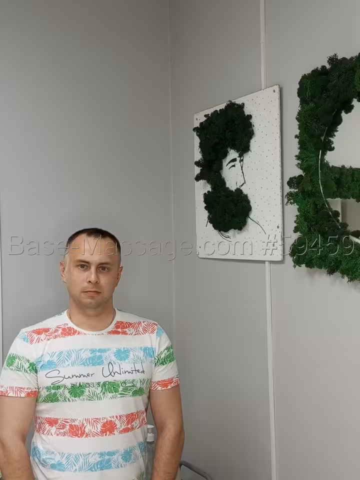 Александр Белобарсов
