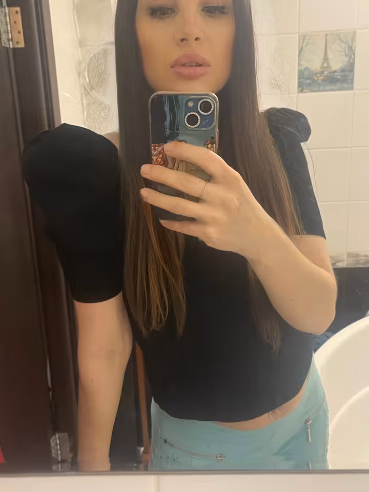 Анжела