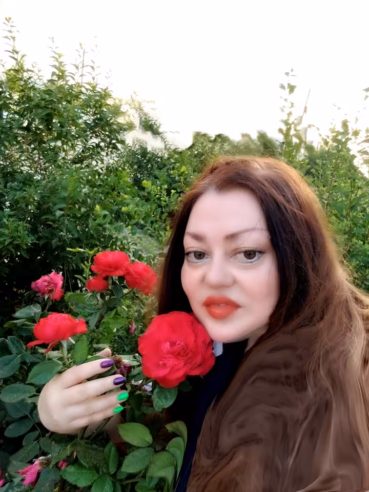 Катя