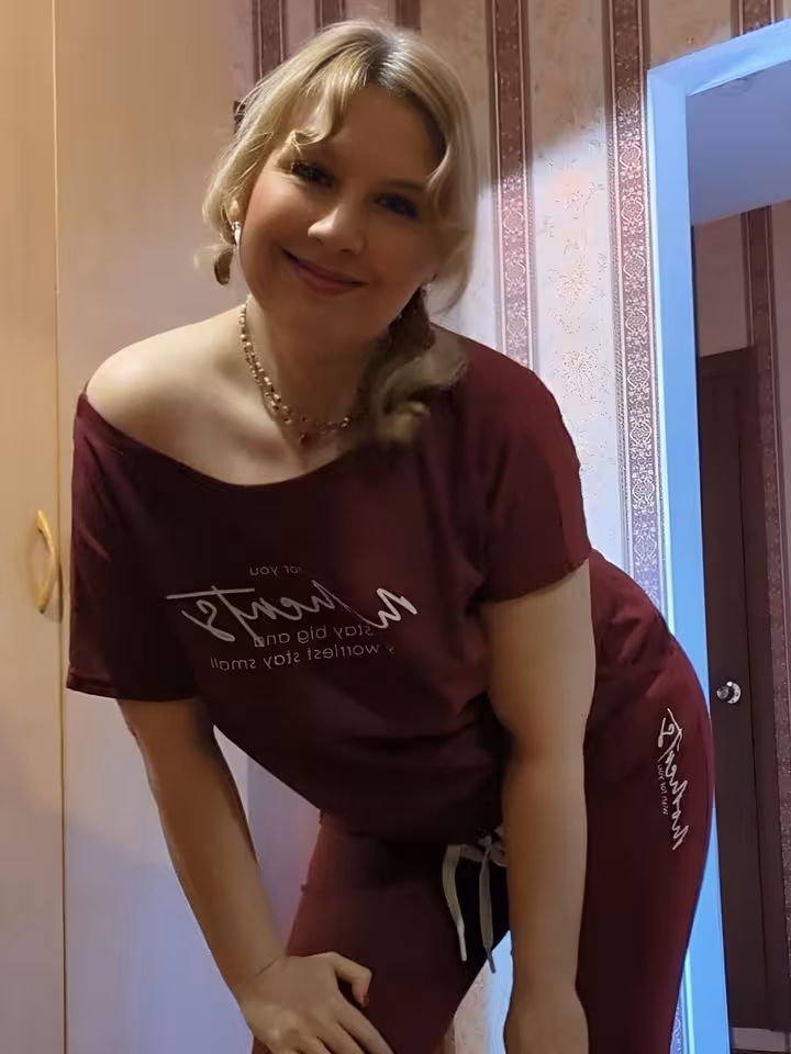 Яна